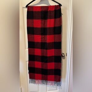 Traditional Red Plaid Mens Neck Scarf Warmer